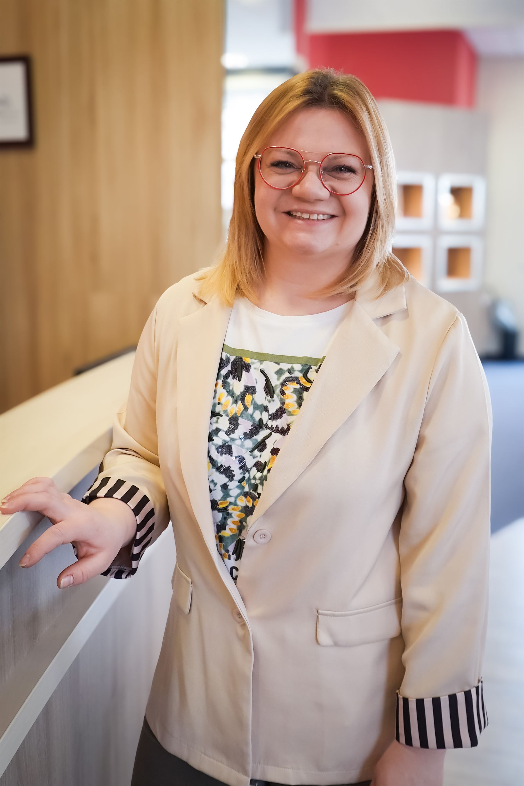Elvira Deibert
